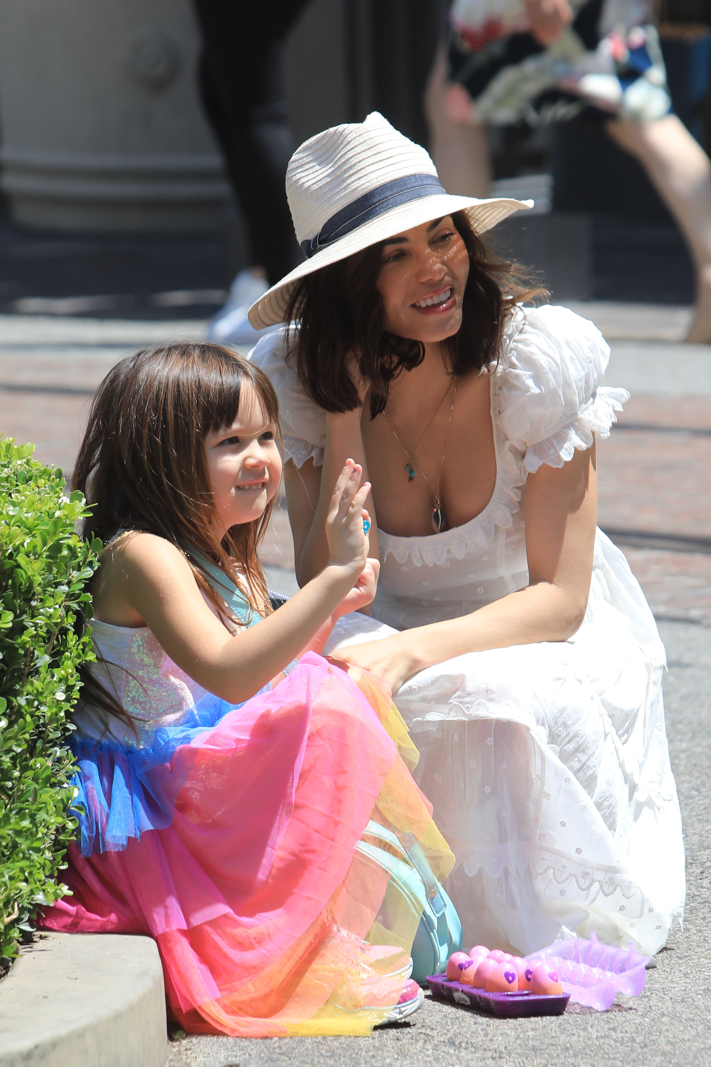 jenna-dewan-everly-mothers-day