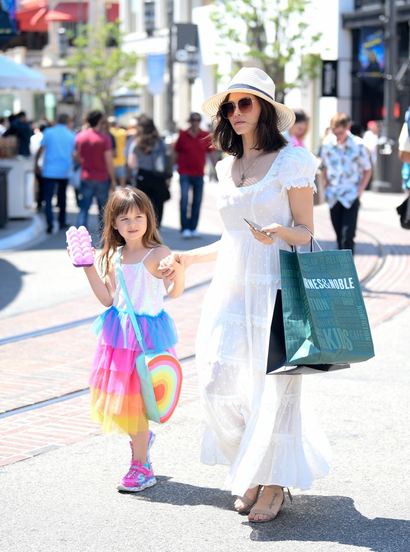 jenna-dewan-everly-mothers-day