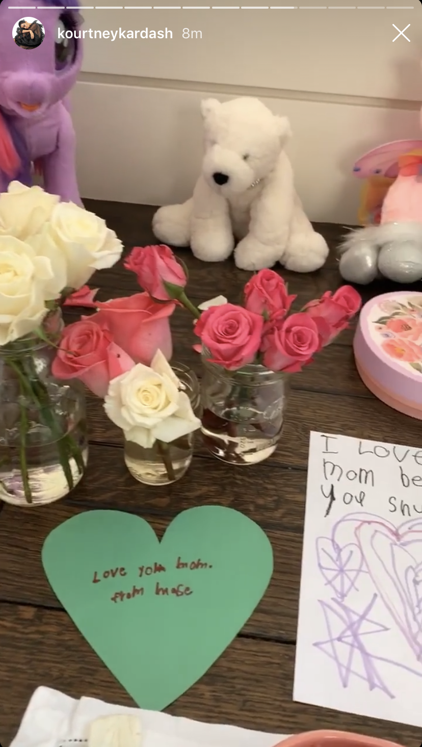 kardashian-jenner-mothers-day