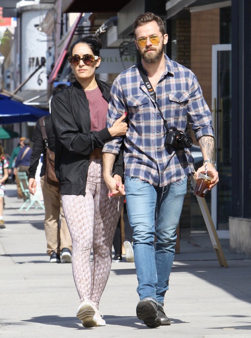 nikki-bella-artem-chigvintsev-pda