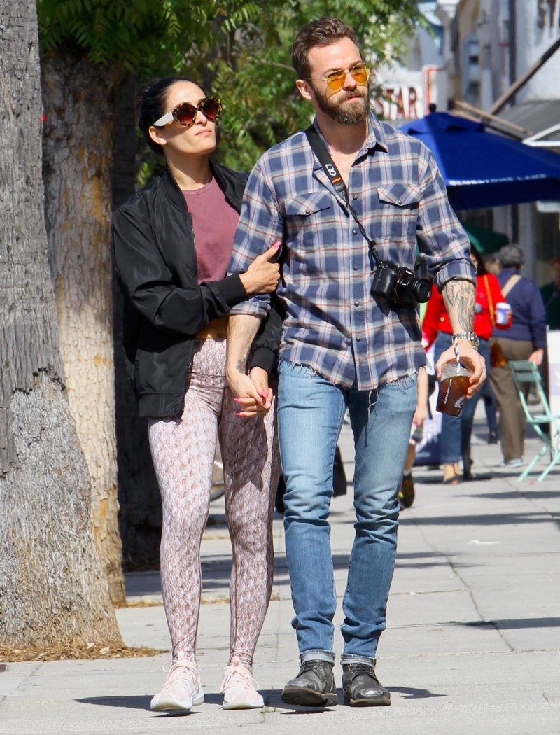 nikki-bella-artem-chigvintsev-pda