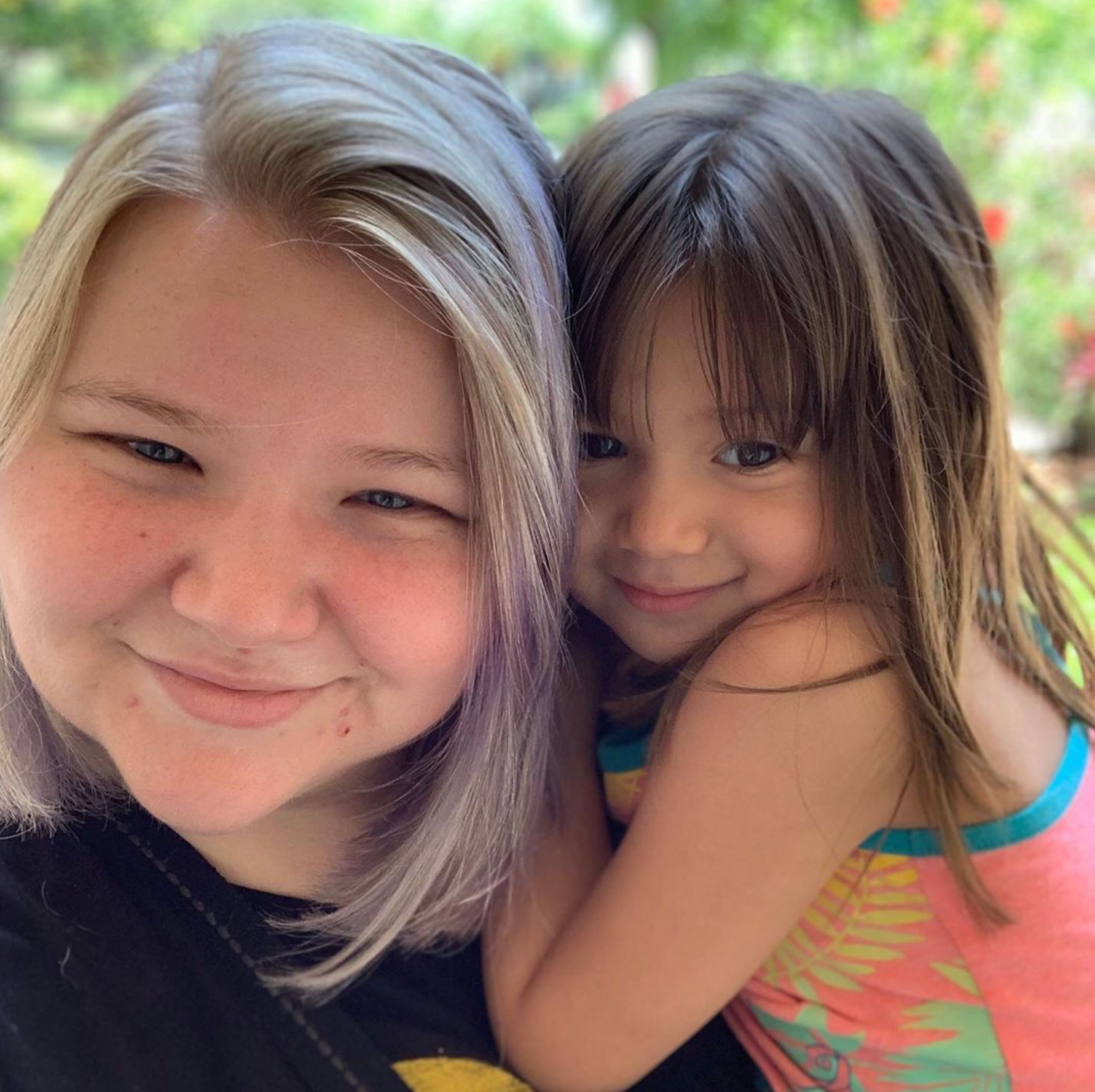 90 Day Fiance Star Nicole Nafziger Shows Off Daughter May Dramatic New Haircut