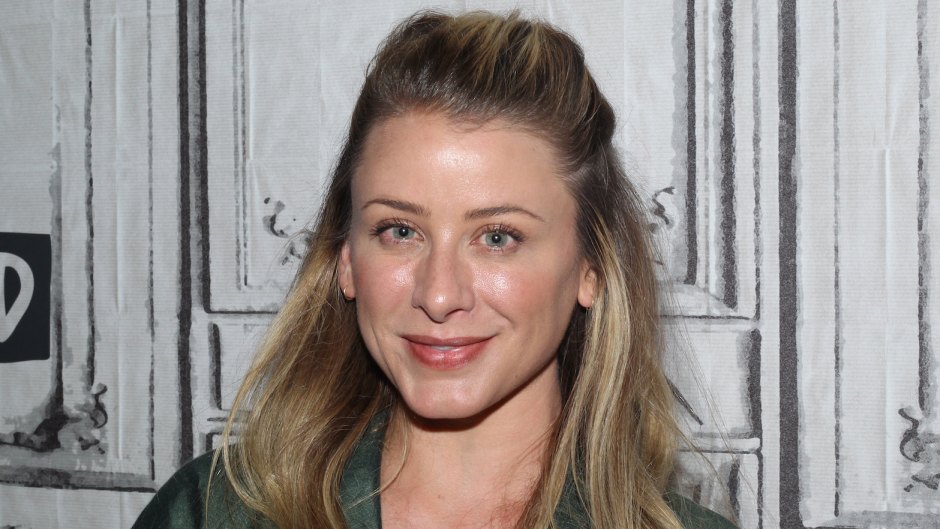 Lo Bosworth the hills mtv will not be on the hills new beginnings blonde hair green eyes