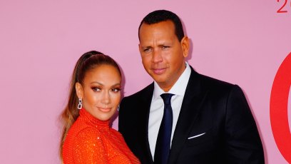 Jennifer Lopez and Alex Rodriguez Posing