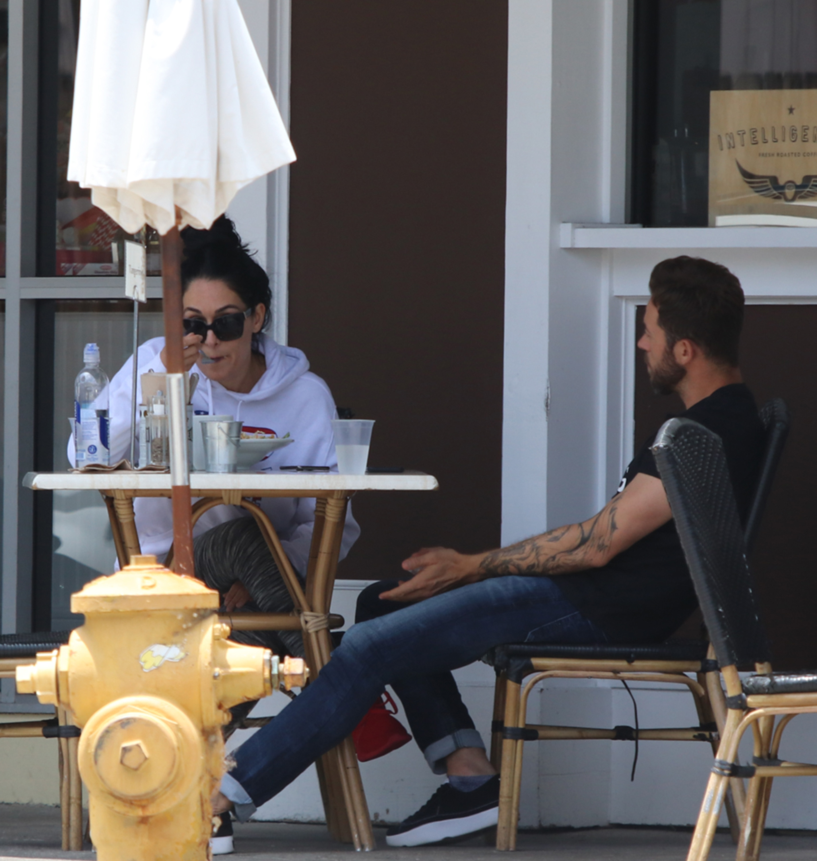 Nikki Bella and boyfriend having a bit to eat in Los Angeles