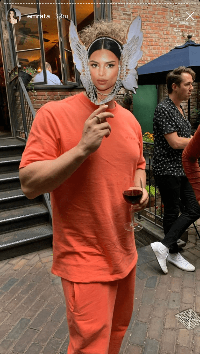 emily-ratajkowski-met-gala-masks-birthday