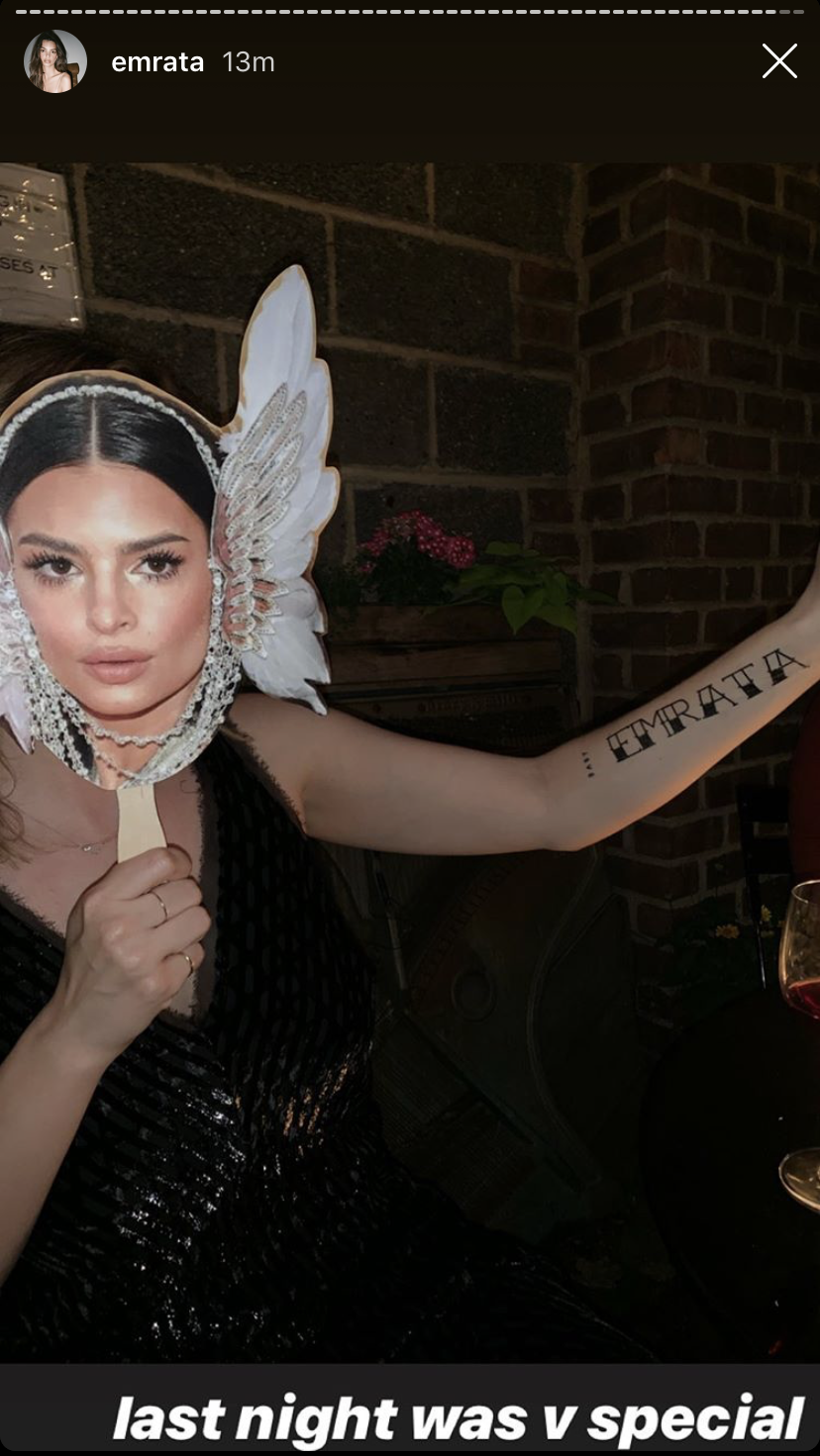 emily-ratajkowski-met-gala-masks-birthday