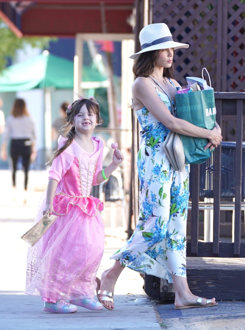 Jenna Dewan and Everly Tatum in a Princess Costume