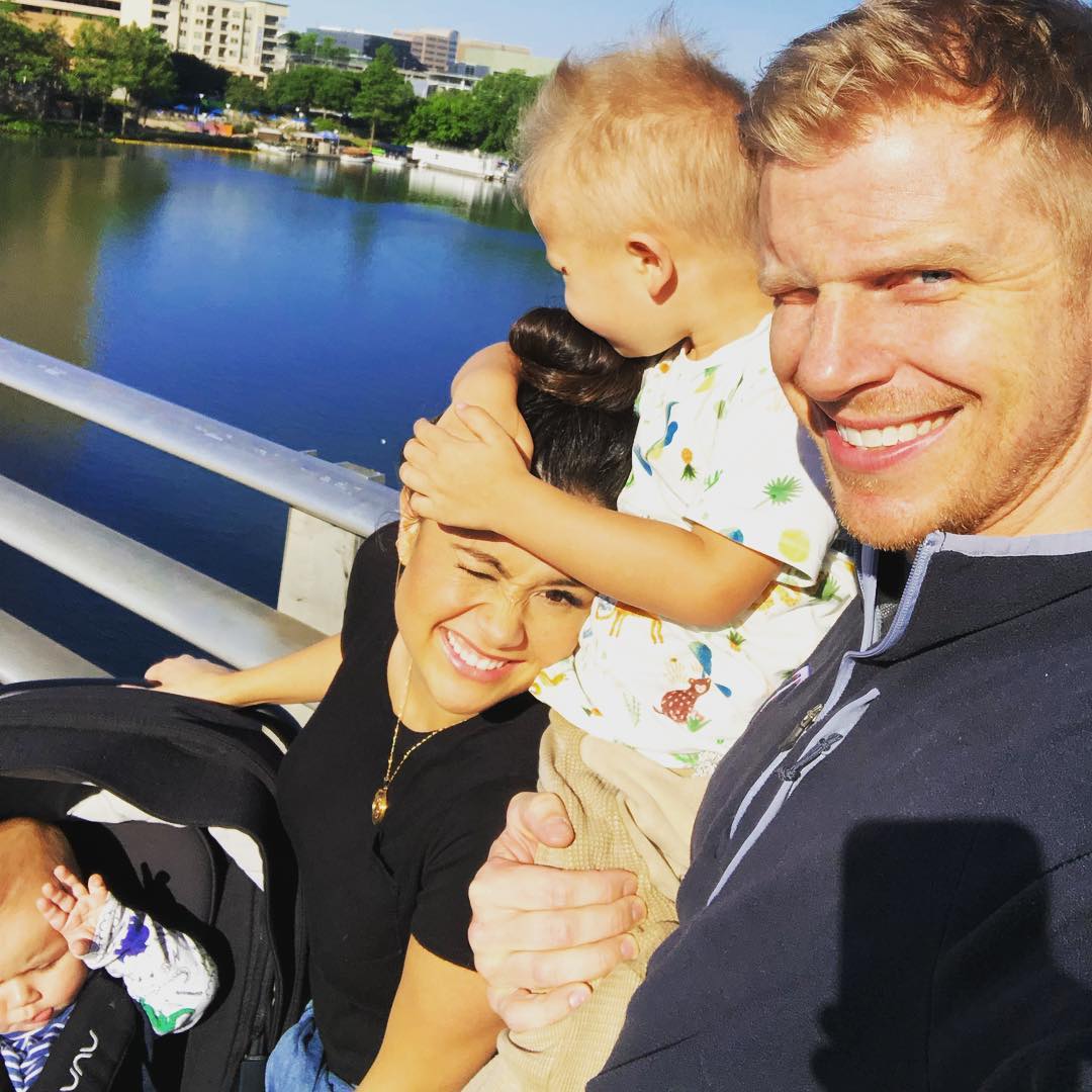 Sean Lowe Catherine Giudici baby Isaiah and Samuel Smile in Funny Selfie