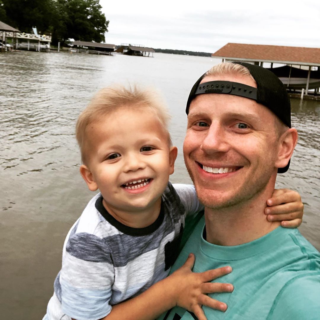 Sean Lowe and Samuel Smile in Selfie on the Water