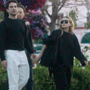 Ashley Olsen, Louis Eisner