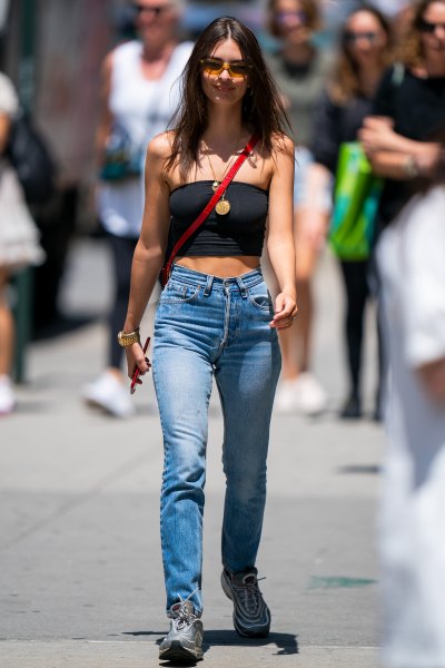 NEW YORK, NEW YORK - JUNE 08: Emily Ratajkowski is seen in NoHo on June 08, 2019 in New York City. (Photo by Gotham/GC Images)