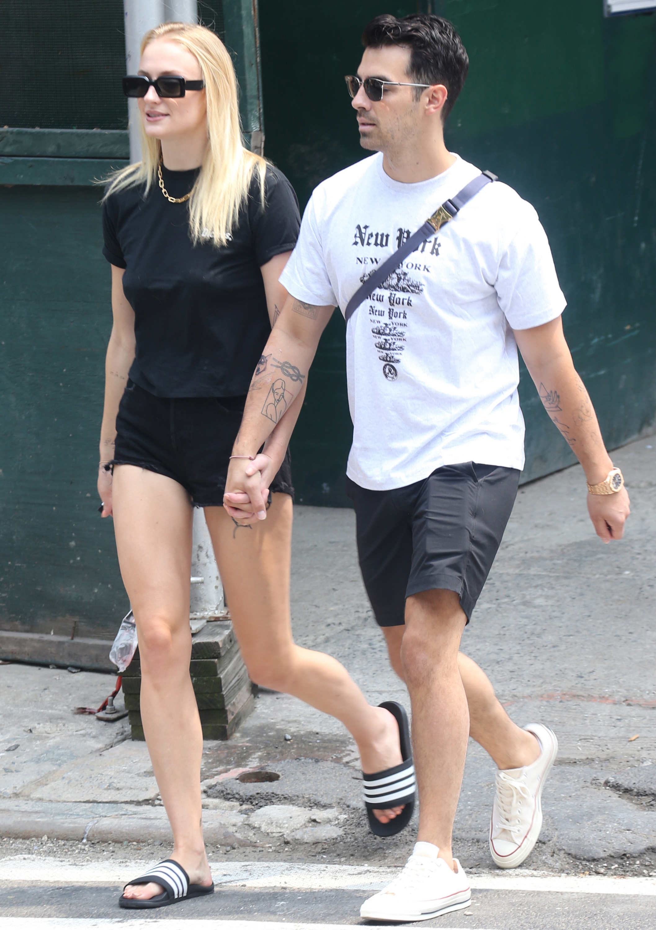 Joe Jonas and Sophie Turner Look Adorable Holding Hands in NYC