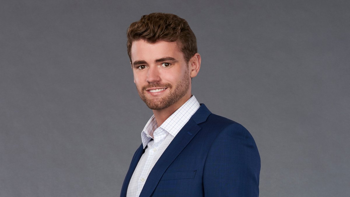 Luke Stone Bachelorette Contestant Hannah Brown's season on Bachelor in Paradise