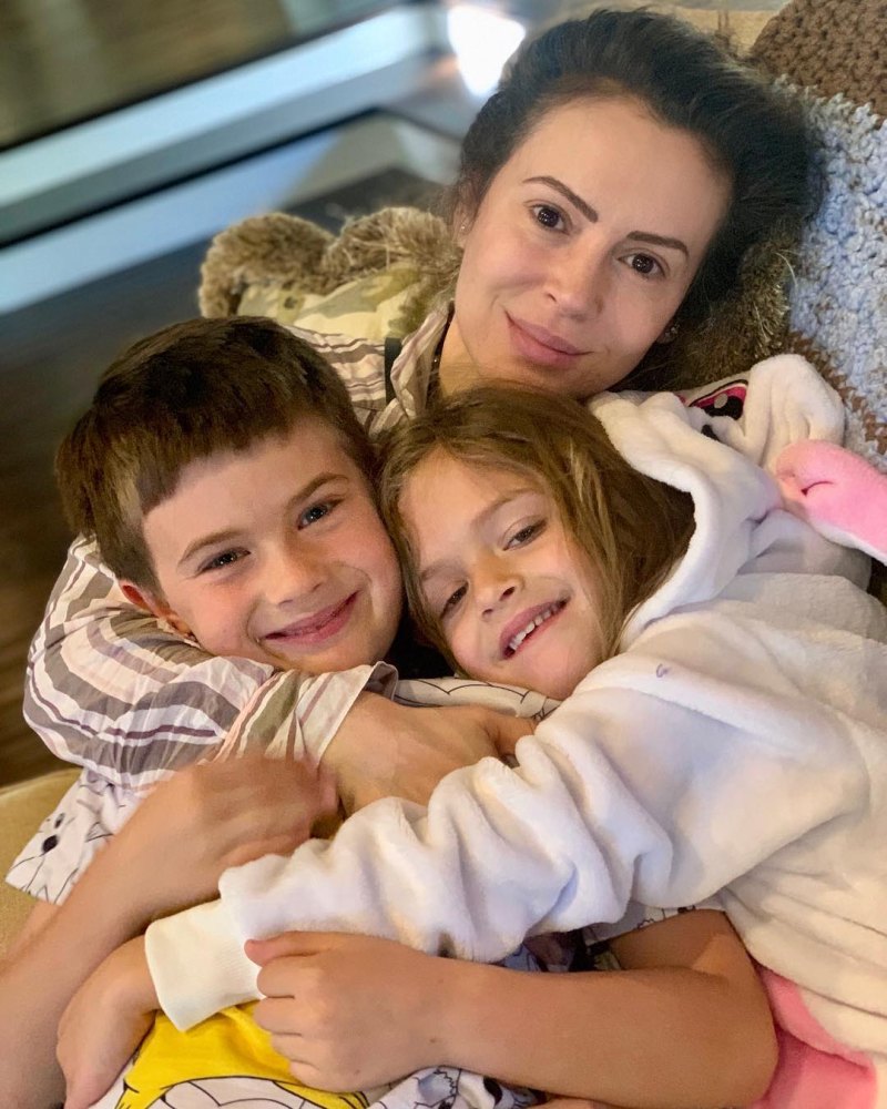 Alyssa Milano Celebrities babies over 40