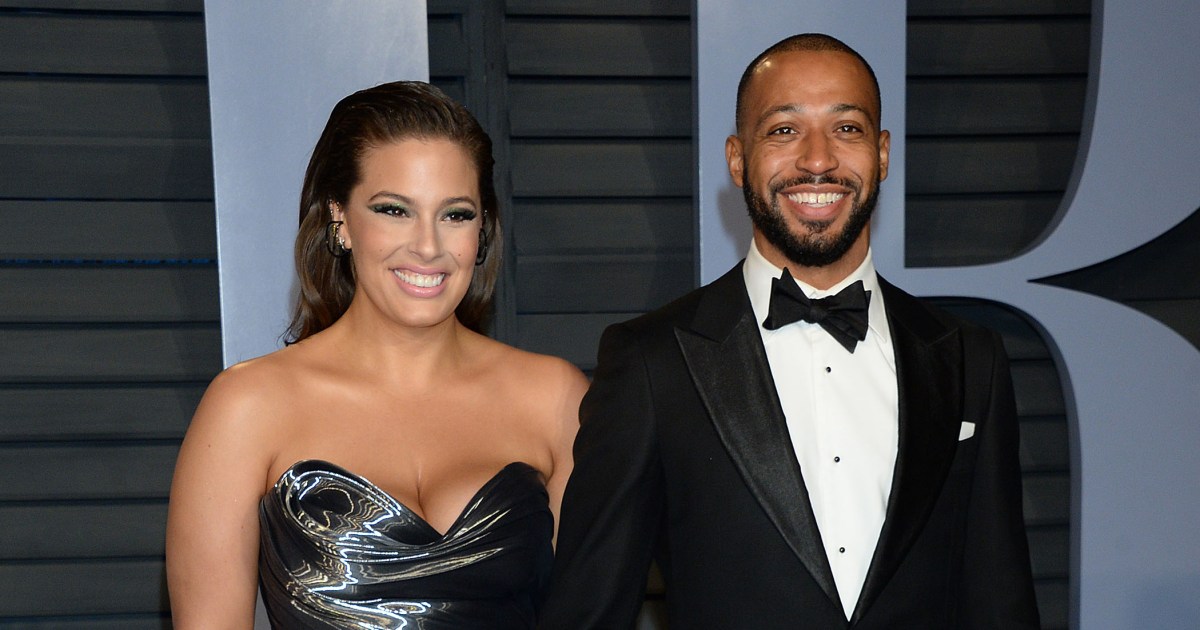 Who Is Ashley Graham S Husband Justin Ervin Meet The Film Director Our justin ervin wiki celebrates this amazing couple's wedding anniversary. https www lifeandstylemag com posts who is ashley grahams husband justin ervin meet the film director