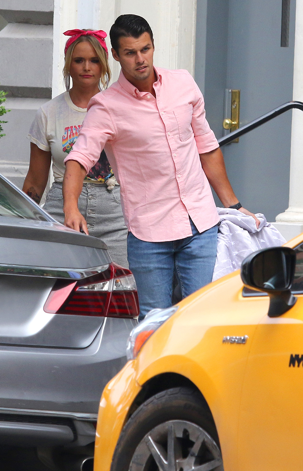 Miranda-Lambert-Helps-Bring-Husband-Brendan's-Son-to-the-Doctor