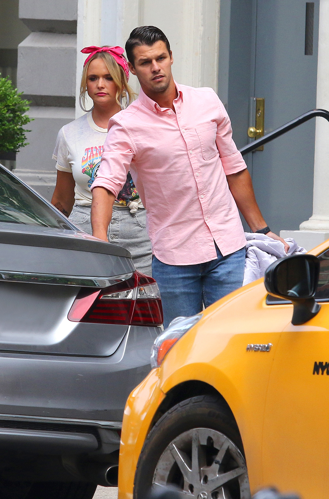 Miranda-Lambert-Helps-Bring-Husband-Brendan's-Son-to-the-Doctor