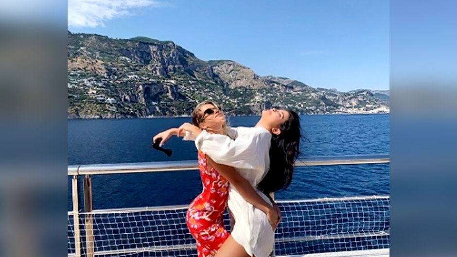 Sofia Richie Grabs Kylie Jenner Booty Steamy New vacation Pic