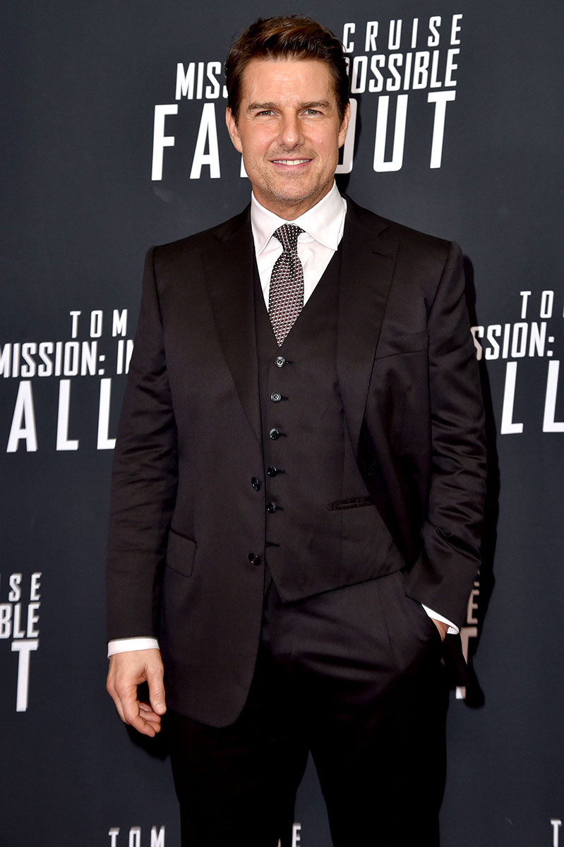 Tom Cruise Left Handed