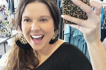 Amy Duggar King Pregnant Selfie