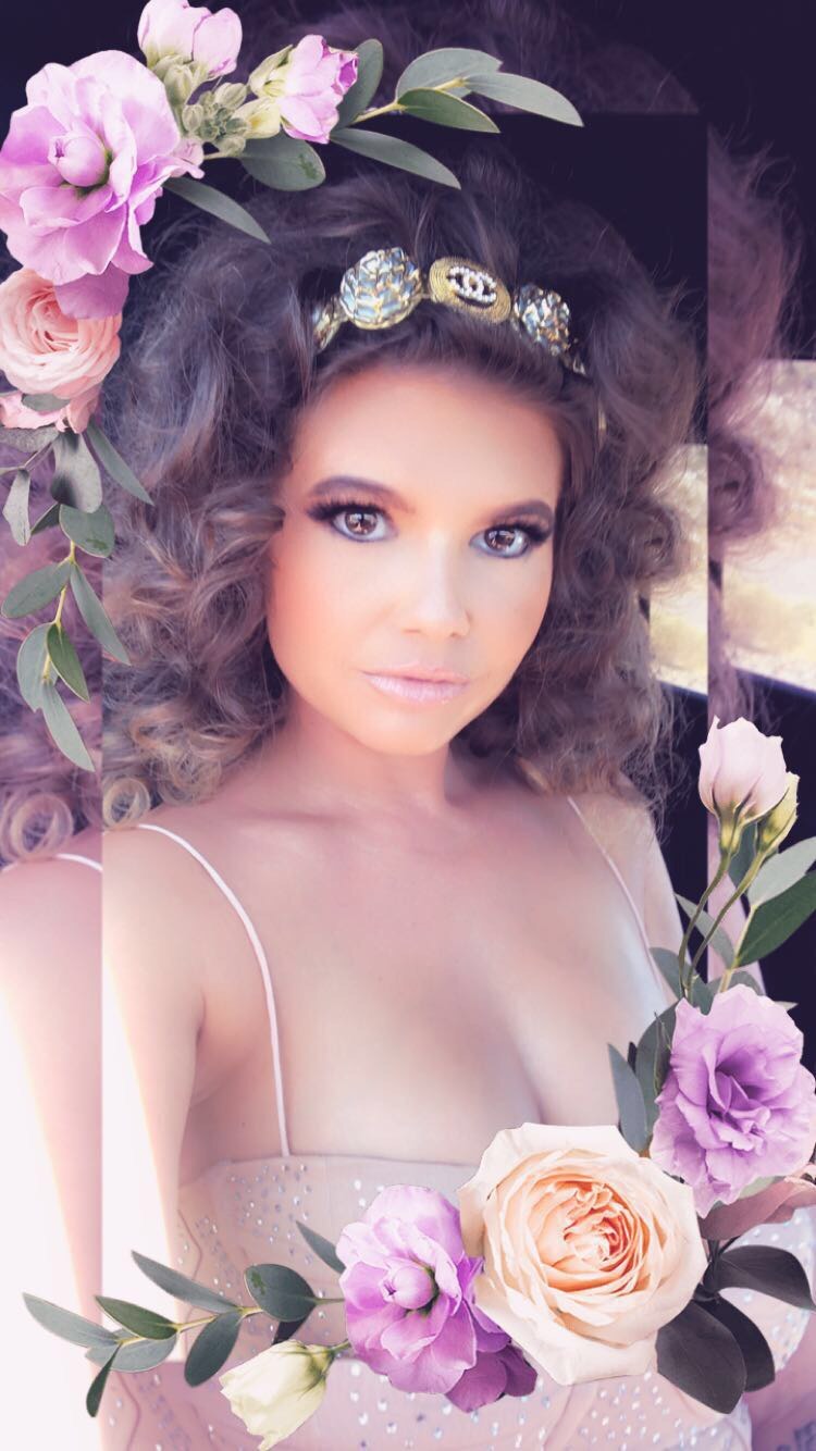 Chanel West Coast Flower Filter With Headband for Anchors Music Video