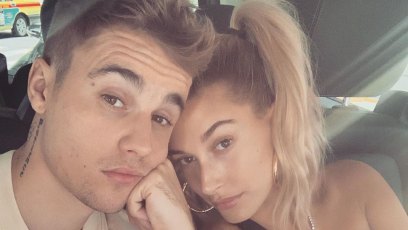 Justin Bieber and Hailey Baldwin Selfie in Tokyo