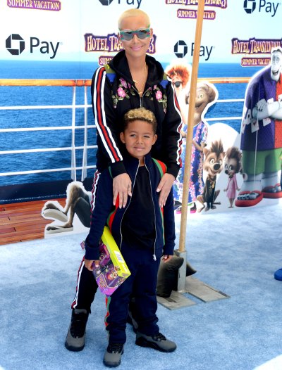 Amber Rose posing with her son, Sebastian Taylor Thomaz