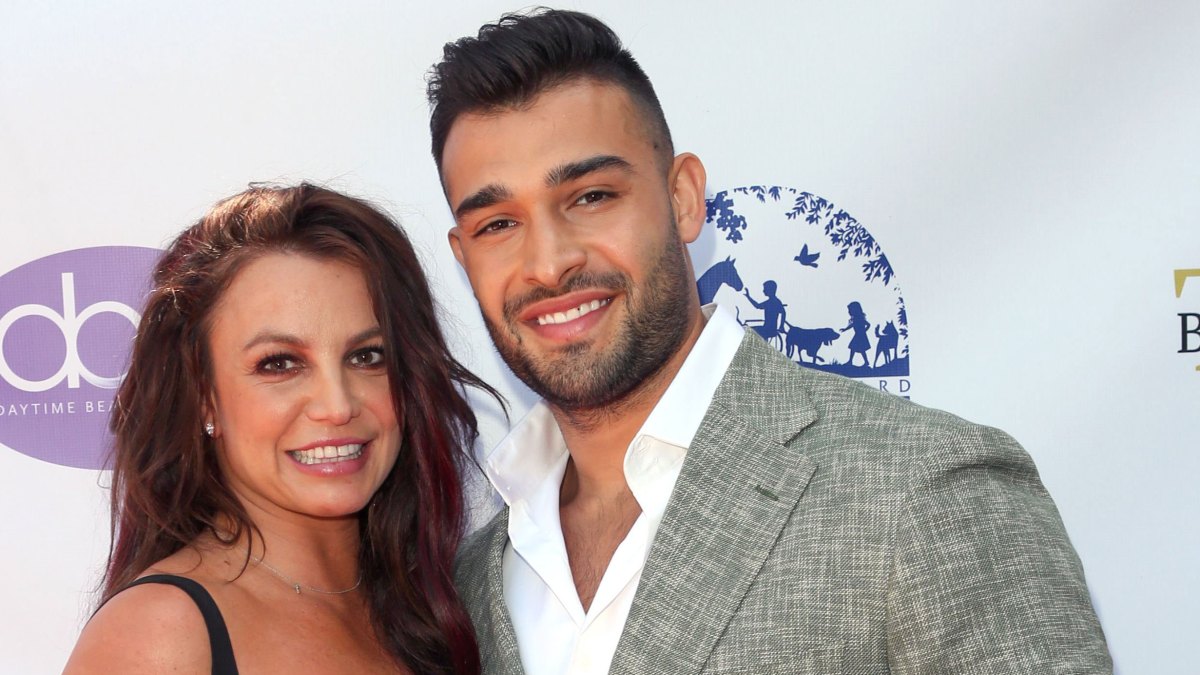 Britney Spears Rocks a Little Black Dress Alongside Boyfriend Sam Asghari at Daytime Beauty Awards