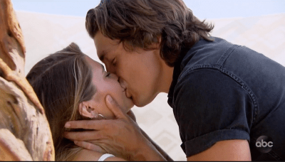 Caelynn Miller-Keyes Kissing Dean Unglert on BIP