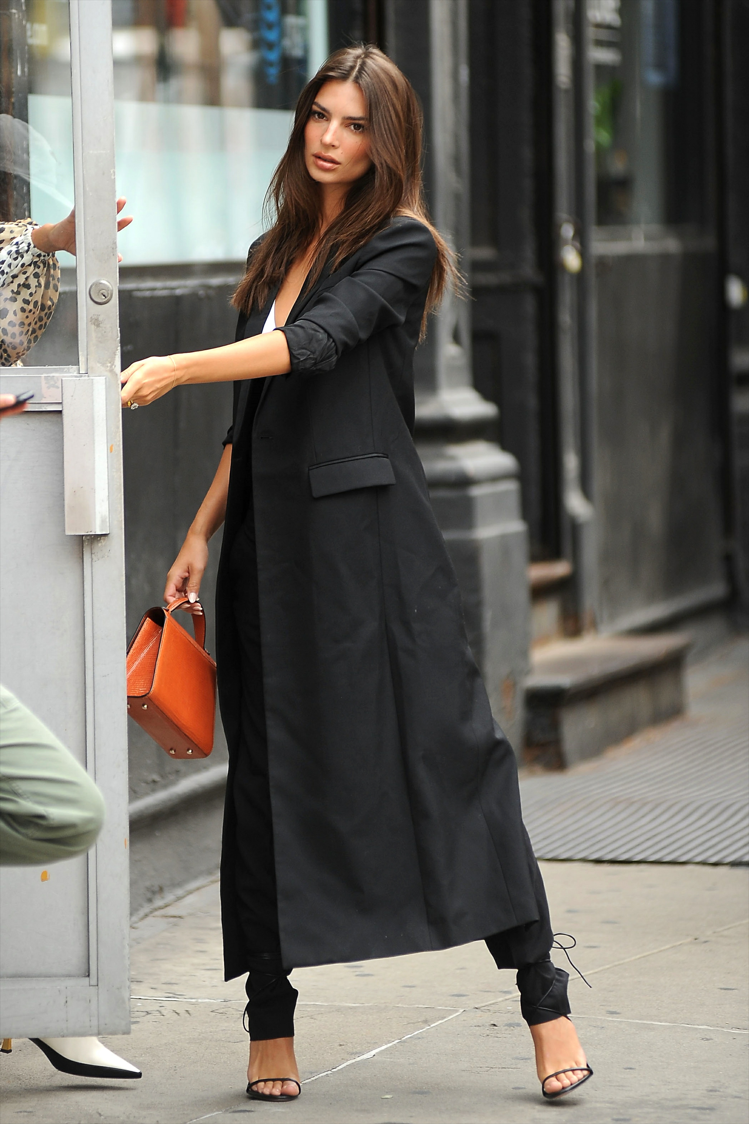 Emily Ratajkowski Bares Torso in Black Pantsuit