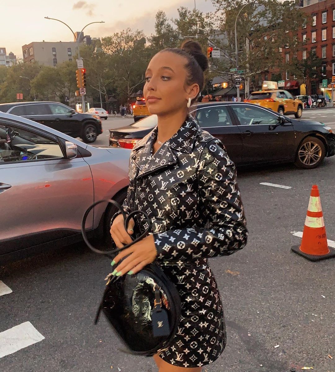 Emma Chamberlain's Style: See What the r Wore to NYFW