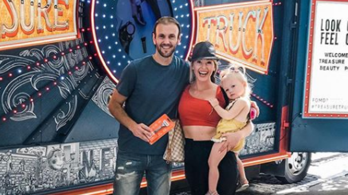 Jamie Otis and Doug Hehner in NYC