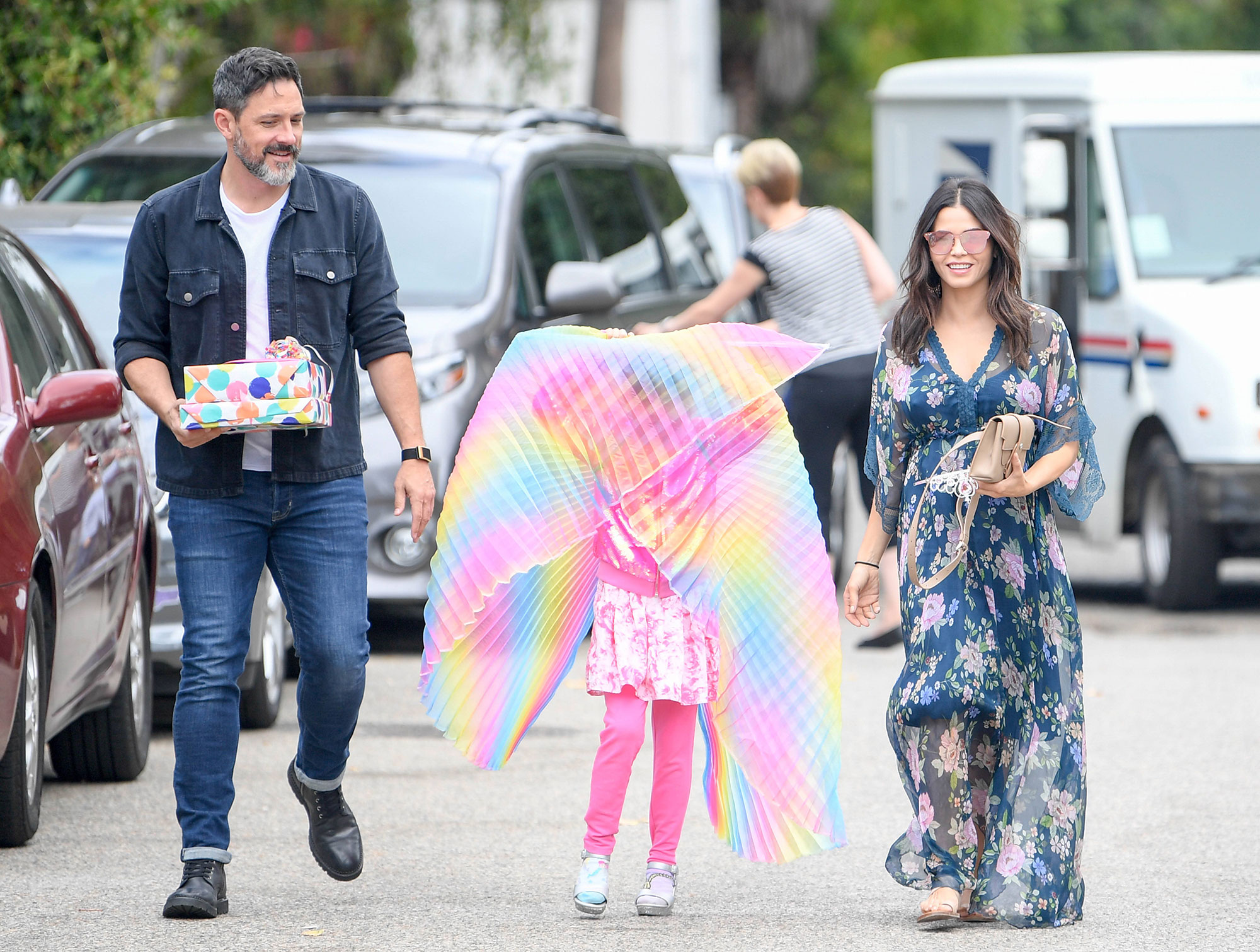 Jenna Dewan and Steve Kazee Take Everly to a Children's Birthday Party