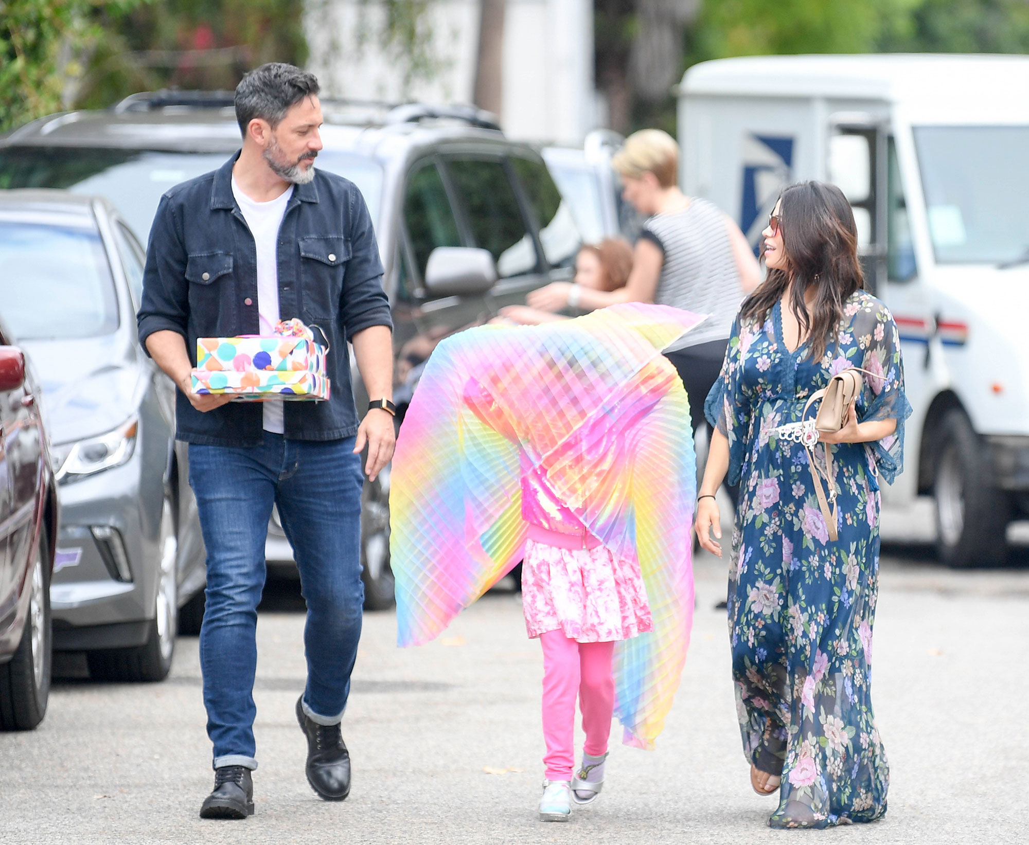 Jenna Dewan and Steve Kazee Take Everly to a Children's Birthday Party