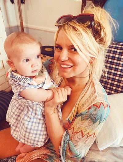 Jessica Simpson Clapback Troll Nip Slip Instagram