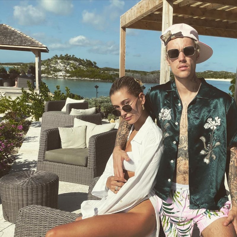 Justin Bieber and Hailey Baldwin Take Vacation Photo in December 2019