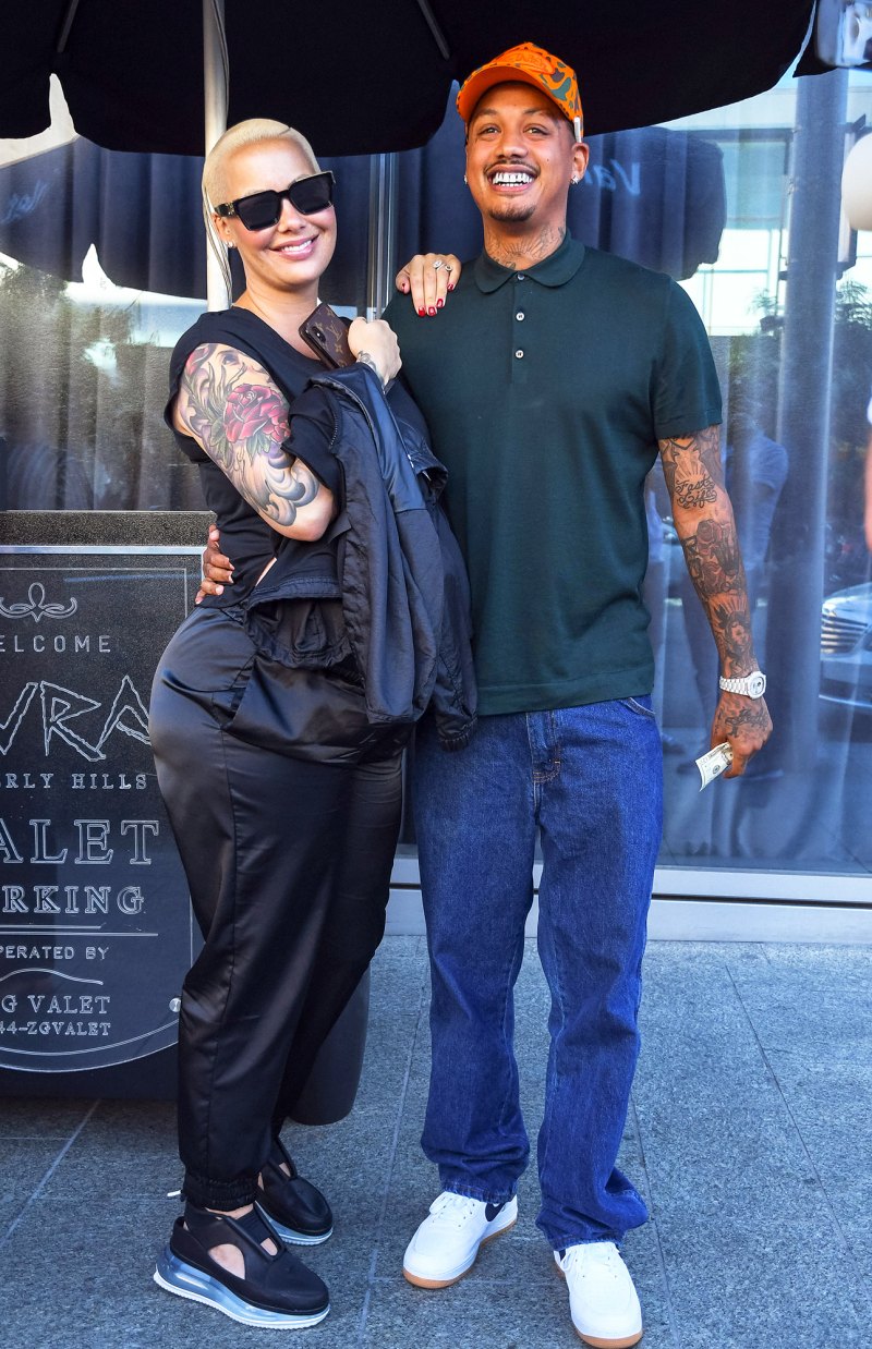 Pregnant Amber Rose A.E. AVRA Restaurant