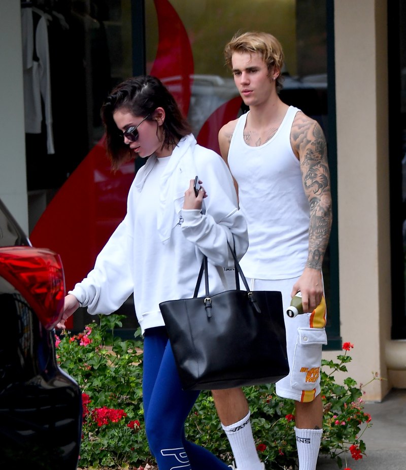 Selena Gomez and Justin Bieber Outside Walking