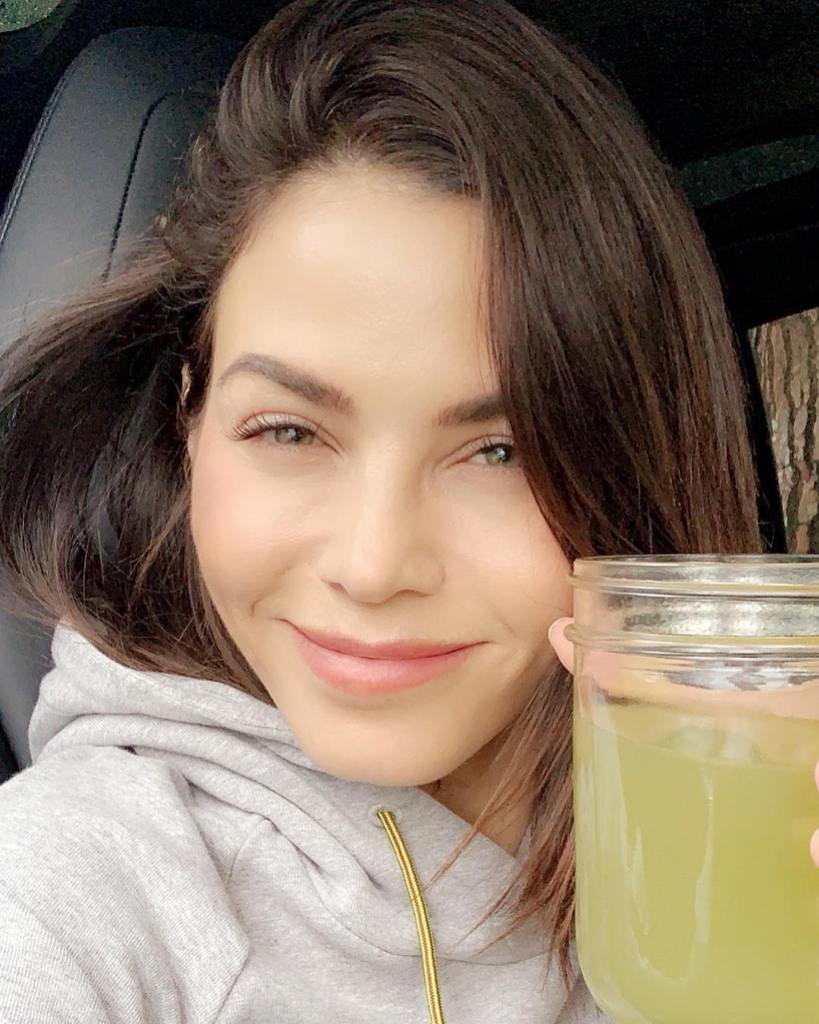 Jenna Dewan Drinking Celery Juice