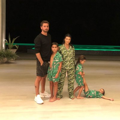 Kourtney Kardashian Scott Disick Penelope Disick Mason Disick Reign Disick Family Photo From Bali Vacation