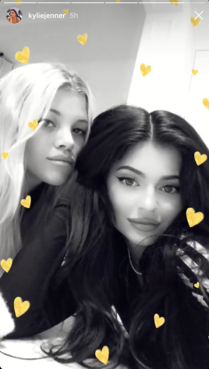 kylie-jenner-sofia-richie-girls-night-in