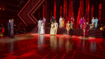 LAMAR ODOM, PETA MURGATROYD, SASHA FARBER, ALLY BROOKE, ALAN BERSTEN, HANNAH BROWN, LAUREN ALAINA, GLEB SAVCHENKO, JAMES VAN DER BEEK, EMMA SLATER, SAILOR BRINKLEY-COOK, VAL CHMERKOVSKIY, KARAMO, JENNA JOHNSON, KATE FLANNERY, PASHA PASHKOV, LINDSAY ARNOLD, SEAN SPICER, WITNEY CARSON, KEL MITCHELL DWTS Week 4 Elimination