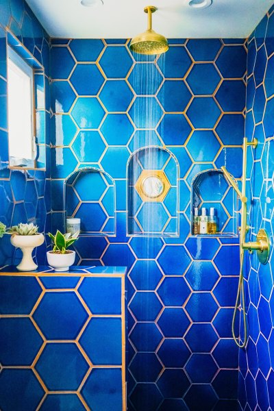 Blue Bathroom the jungalow designer Justina Blakeney 