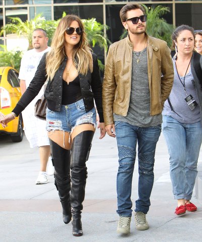 Khloe Kardashian and Scott Disick Walking Arm in Arm in 2014, Scott Disick Is 'Extremely Protective' Over Khloe Kardashian