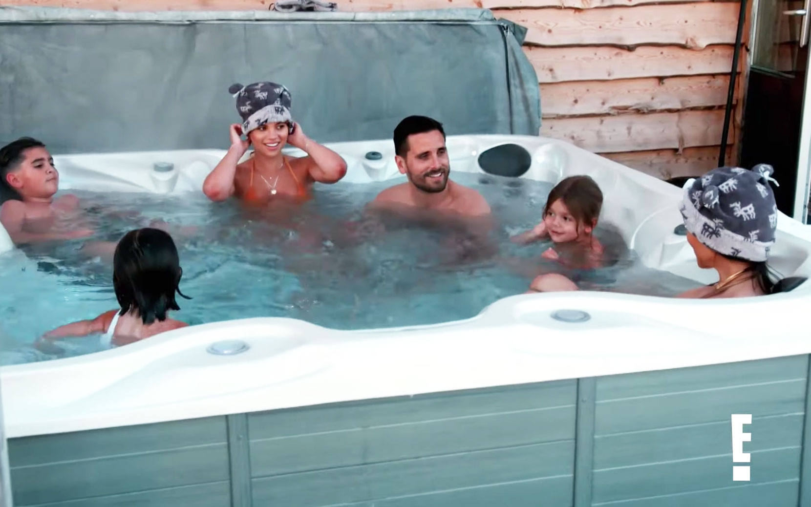 Scott Disick Feels Awkward in Hot Tub With Ex Kourtney & GF Sofia