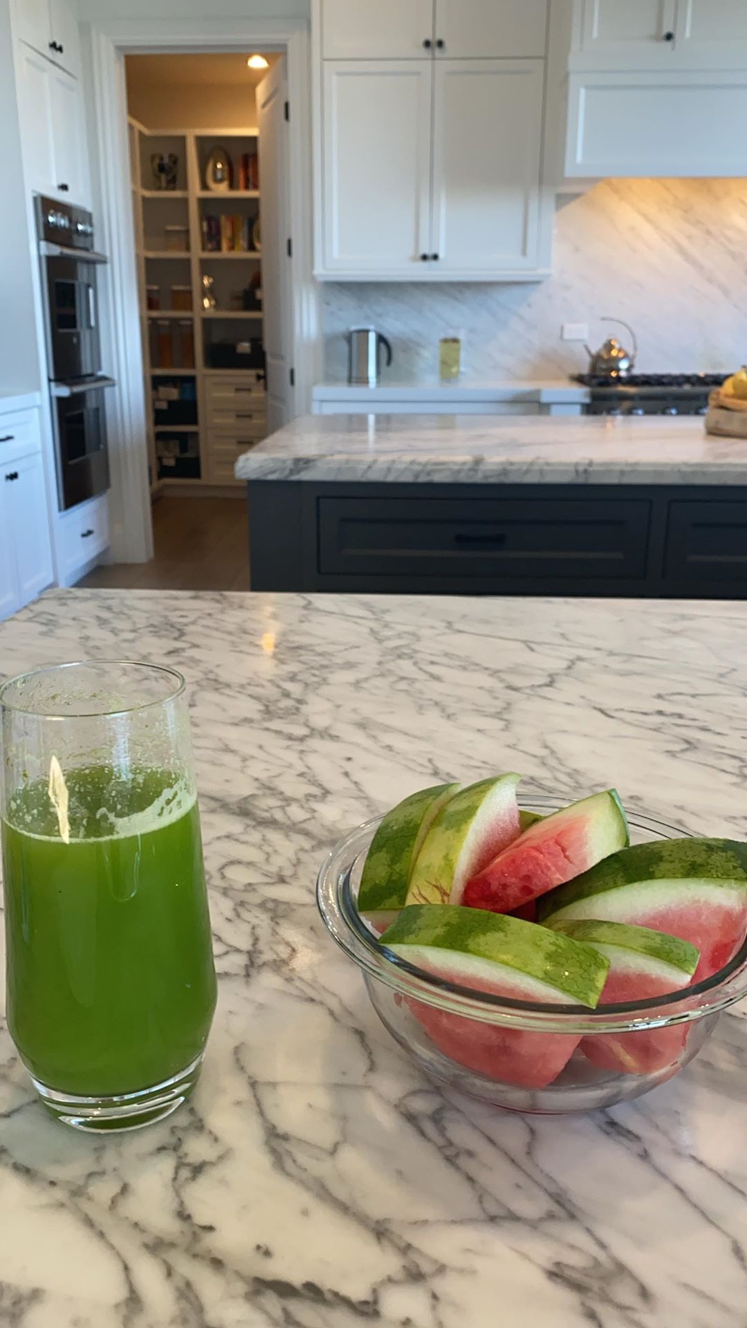 Sofia Richie Diet Gallery, Green Juice and Watermelon