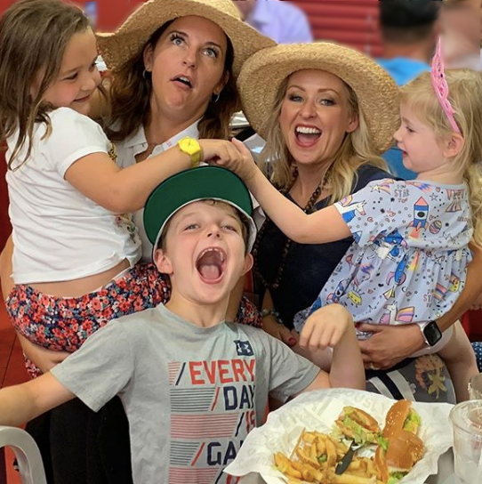 imomsohard Mom Influencers to Follow