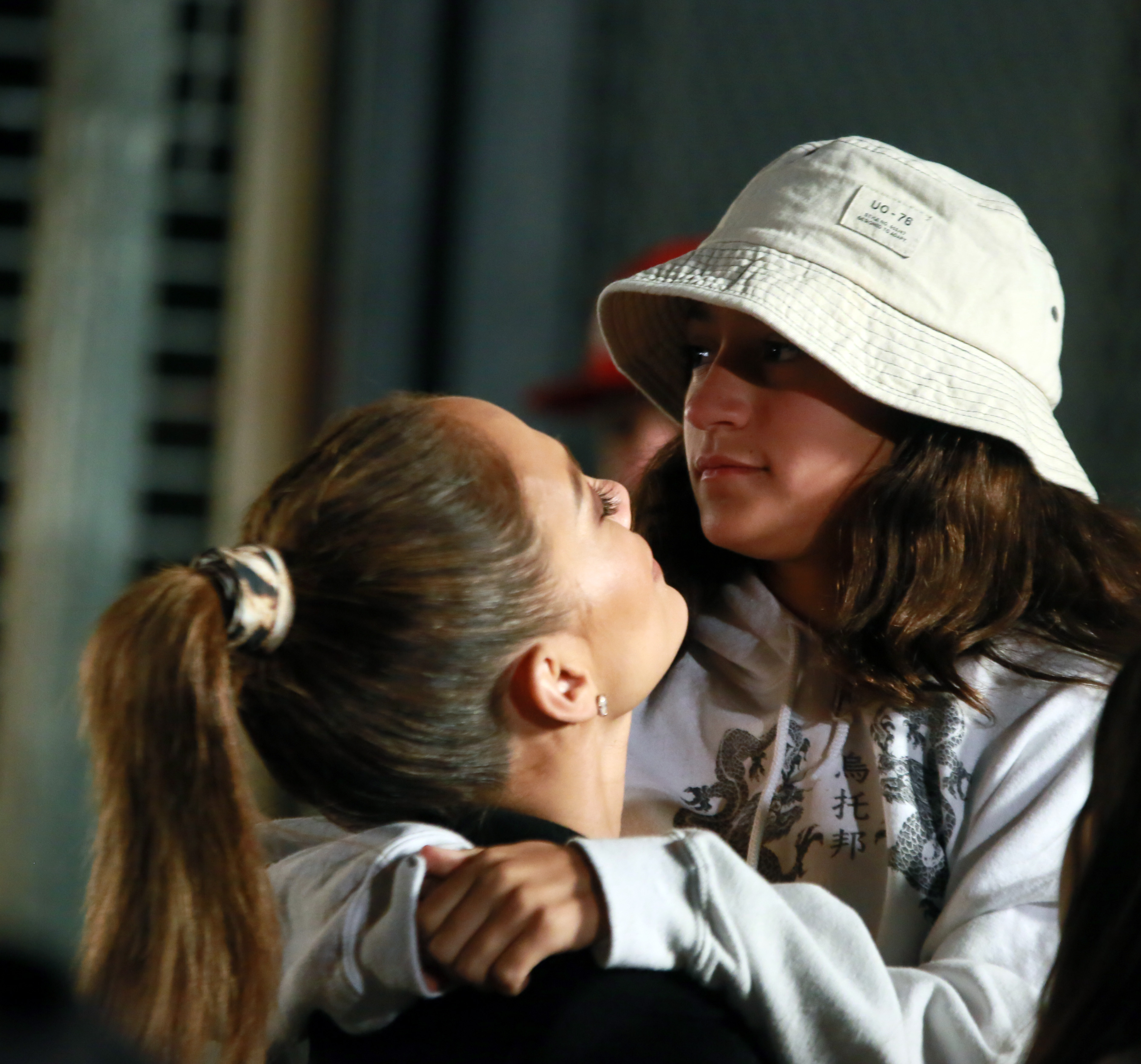 Jennifer Lopez Cuddling Daughter Emme