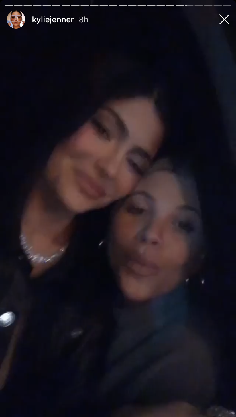 kylie-jenner-sofia-richie-j-balvin-show